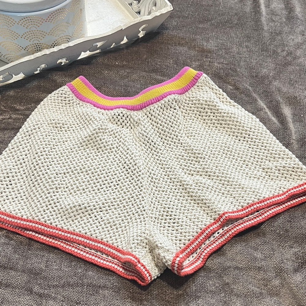 NWOT Offline by Aerie Cream Knit/ Crochet Women Shorts for Beach- Medium